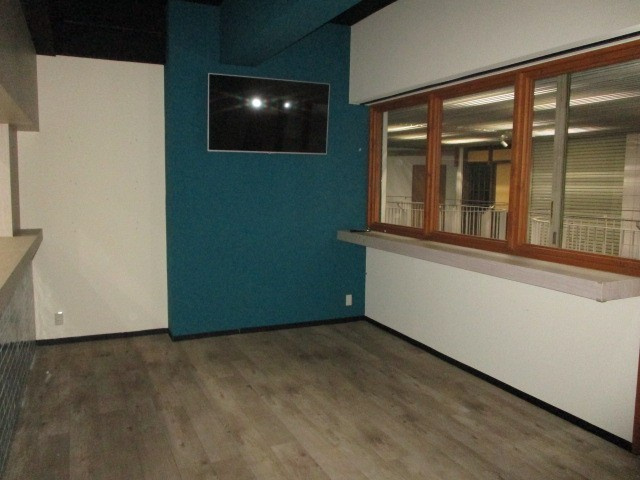 北葛城郡王寺町王寺２丁目の店舗一部の内装