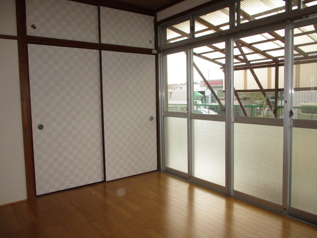 中永ハイツの居間・リビング