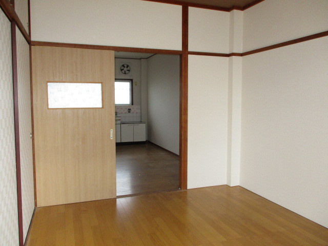 中永ハイツの居間・リビング