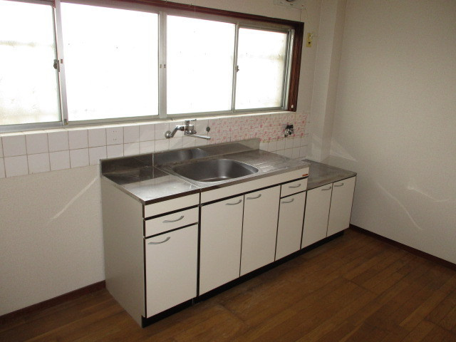 中永ハイツのキッチン