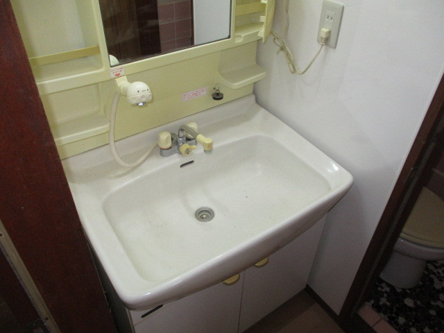 中永ハイツの洗面所