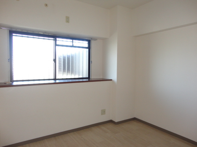 セントラルコート香芝の寝室