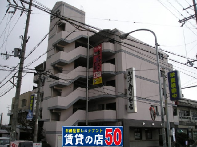 セントラルコート香芝の外観