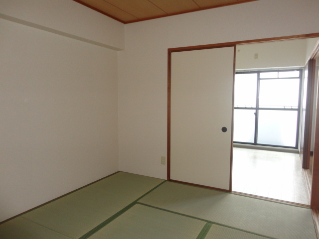 セントラルコート香芝の居間・リビング