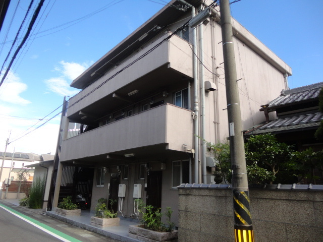 入船マンションの外観