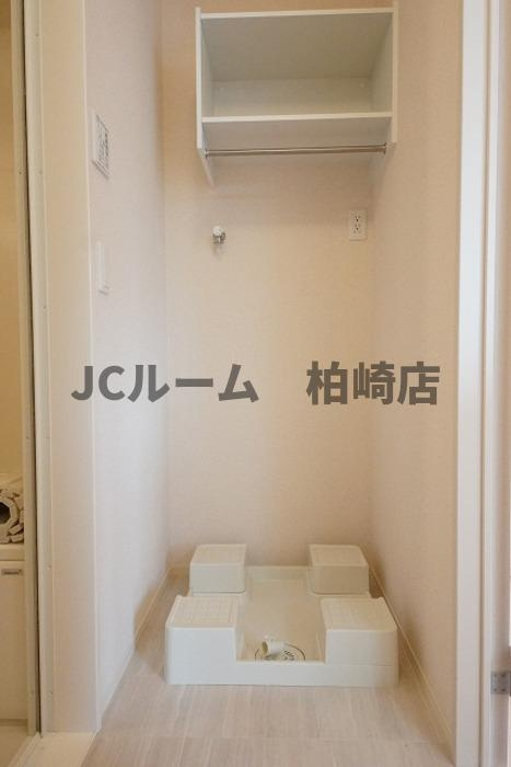 柏崎市諏訪町のアパートの洗面所
