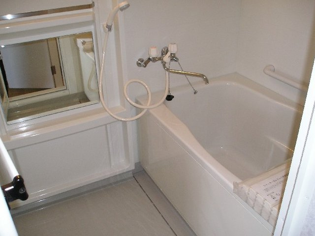 吉田ハイツの浴室