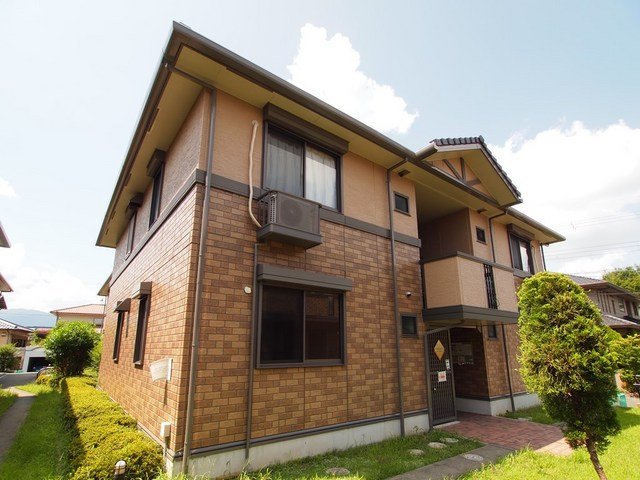 ロイヤルガーデンＢ