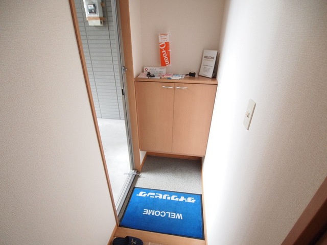 セジュールＳの玄関