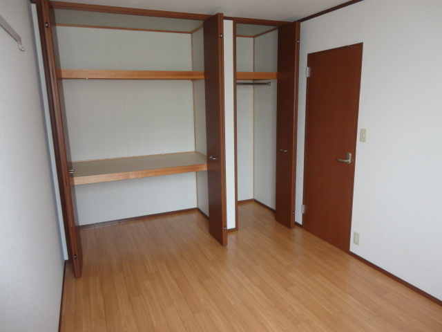 シンフォニーコート2の寝室