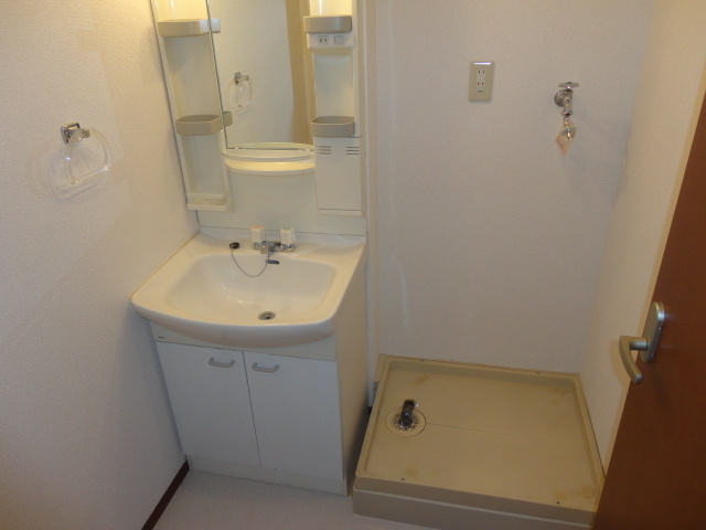 シンフォニーコート2の洗面所