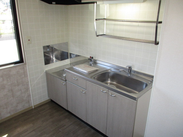 プルミエールＢのキッチン