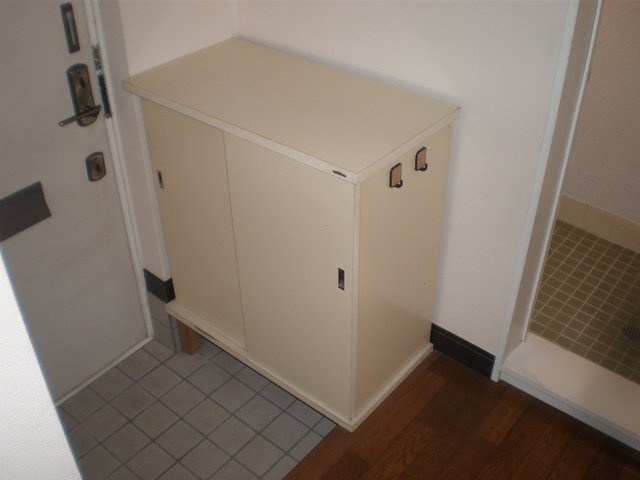 エスポワール王寺の玄関