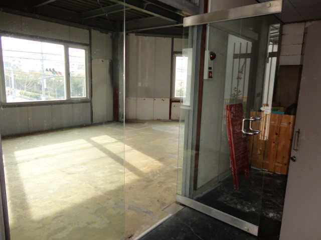 北葛城郡河合町広瀬台３丁目の店舗一部の内装