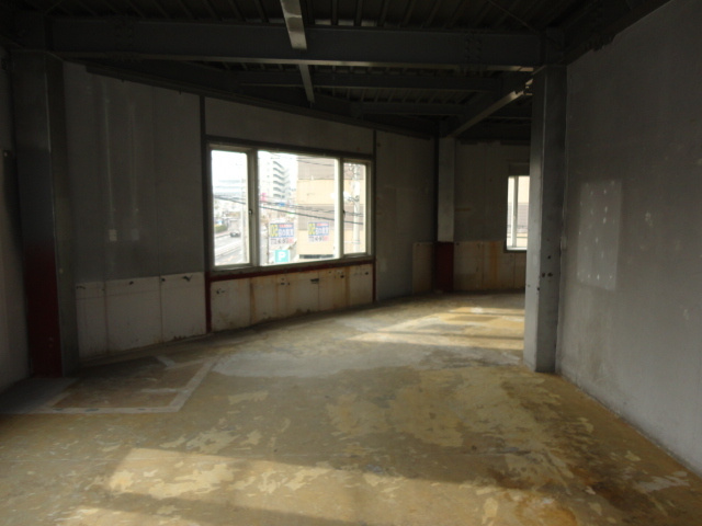 北葛城郡河合町広瀬台３丁目の店舗一部の内装