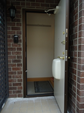 クレールふたがみ2の玄関