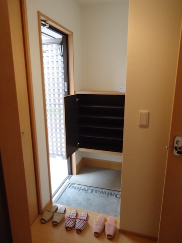 クレールふたがみ2の玄関