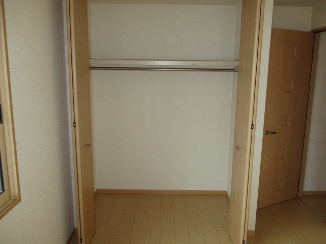 ヴィラ弐番館の収納