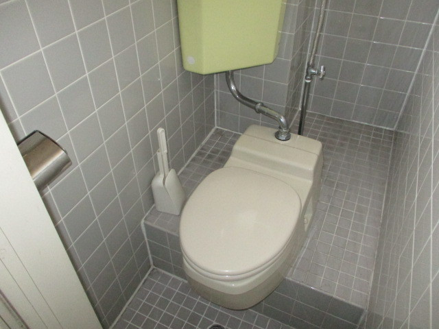 北葛城郡河合町星和台２丁目の店舗一部のトイレ