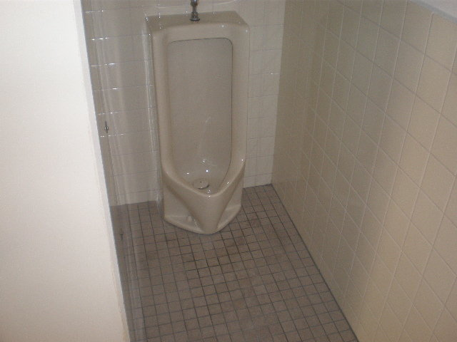 北葛城郡王寺町太子３丁目の店舗一部の内装