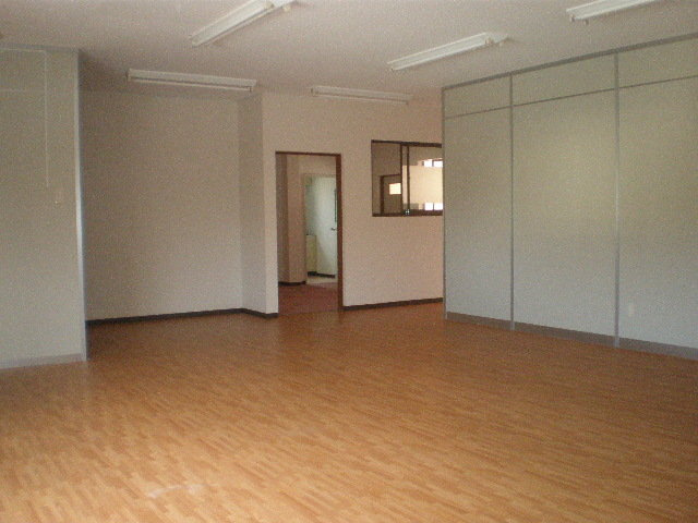 北葛城郡王寺町太子３丁目の店舗一部の内装