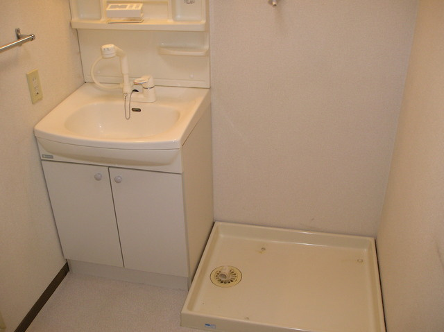 川由ビルの洗面所