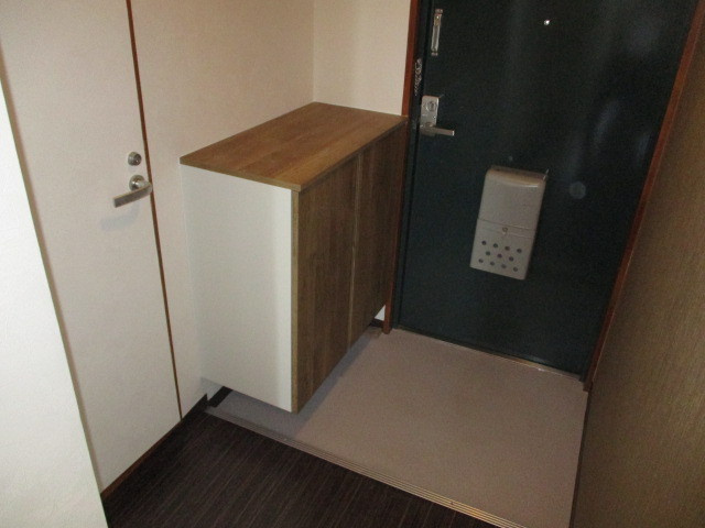 サンローゼ竜田川の玄関