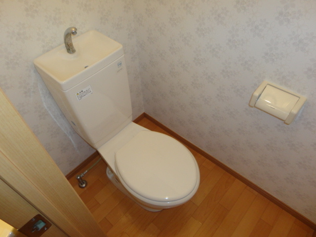 石田マンションのトイレ