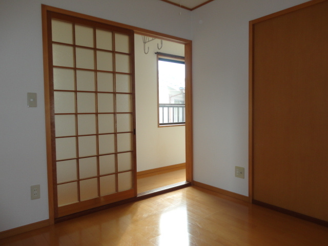 石田マンションの寝室