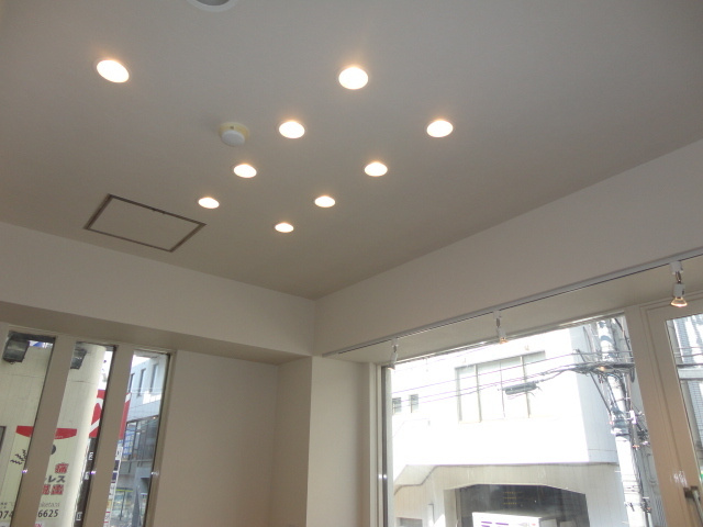 北葛城郡王寺町王寺２丁目の店舗一部の内装