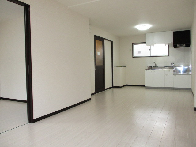 平井マンションの居間・リビング