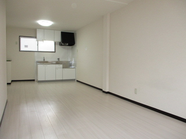 平井マンションの居間・リビング