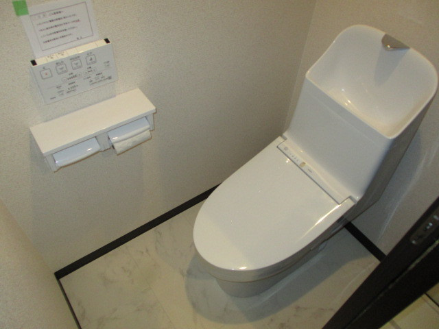 平井マンションのトイレ