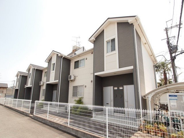 エスペランサ二上の外観