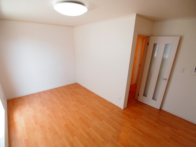 エスペランサ二上の居間・リビング