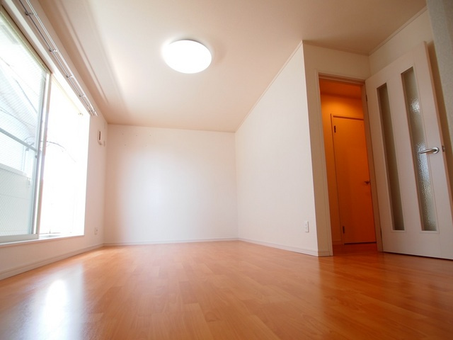 エスペランサ二上の居間・リビング