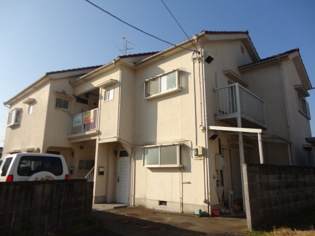 竜田マンションの外観