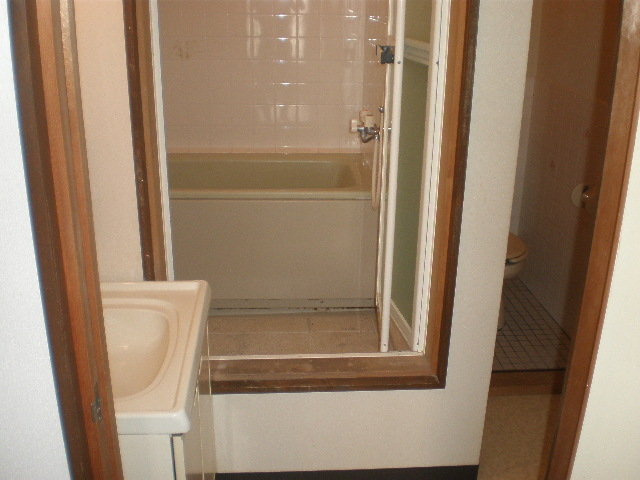 竜田マンションの浴室