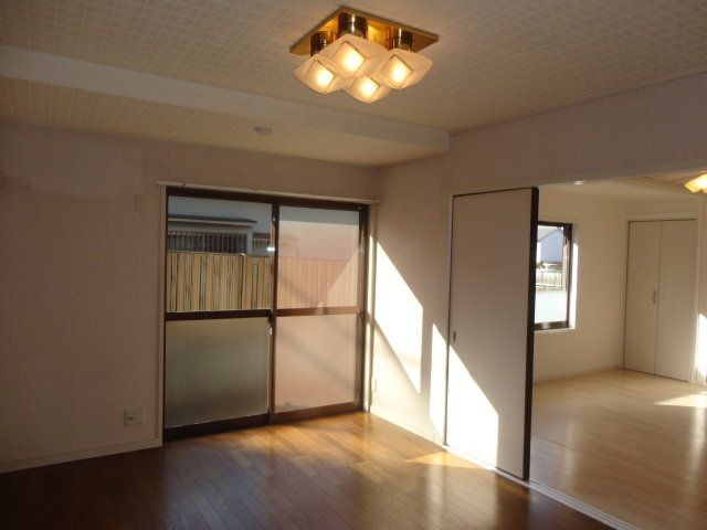 重成邸の居間・リビング