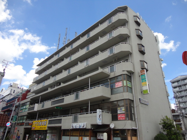 北葛城郡王寺町王寺２丁目の店舗一部の外観