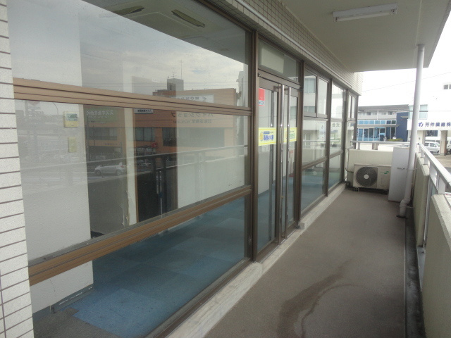 北葛城郡王寺町王寺２丁目の店舗一部の内装