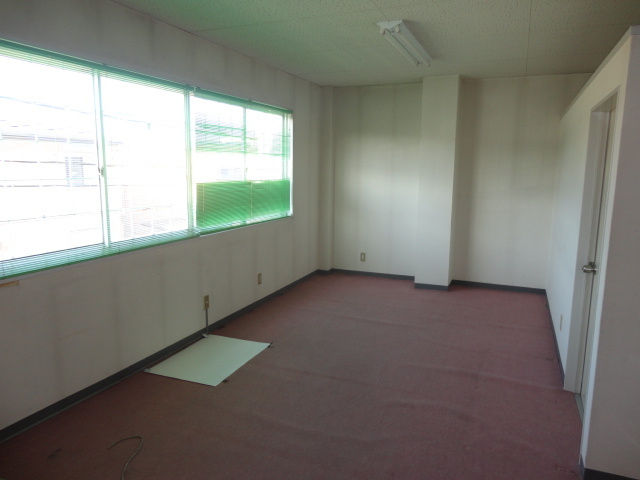 北葛城郡上牧町友が丘１丁目の店舗一部の内装