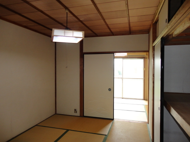 岡田ビルの内装