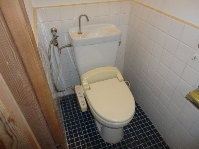 岡田ビルの内装