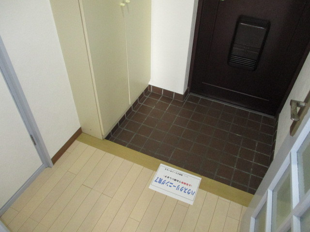 セントーサ西大和の玄関