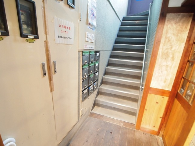 アドバンテージ21のエントランス