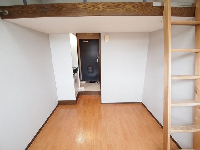 アドバンテージ21の内装