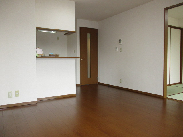 グリーンヴィレッジあいの居間・リビング