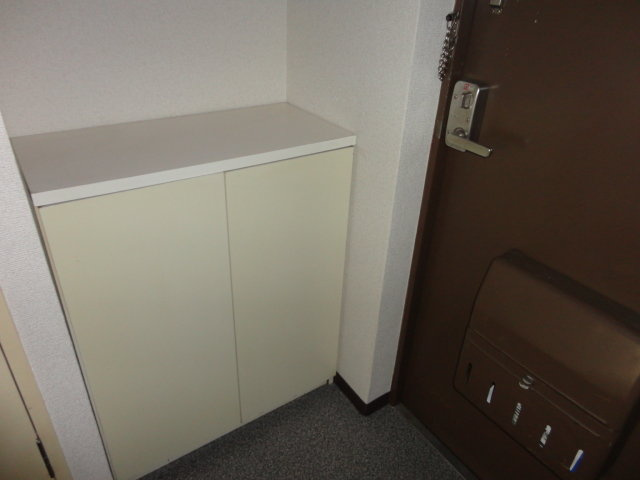 ヤマセンビルの収納