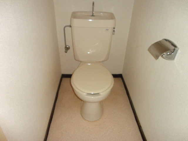 ヤマセンビルのトイレ